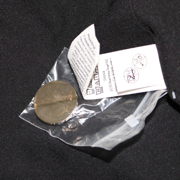 NEW! Spanx Ponte Asymmetric Tailored Blazer in Black - Picture 9 of 13